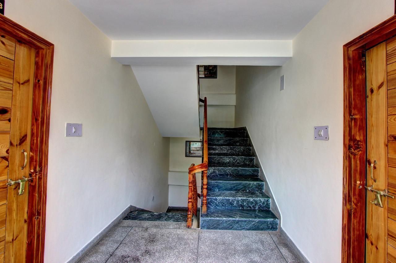 Hotel Monarch Residency Manāli Εξωτερικό φωτογραφία