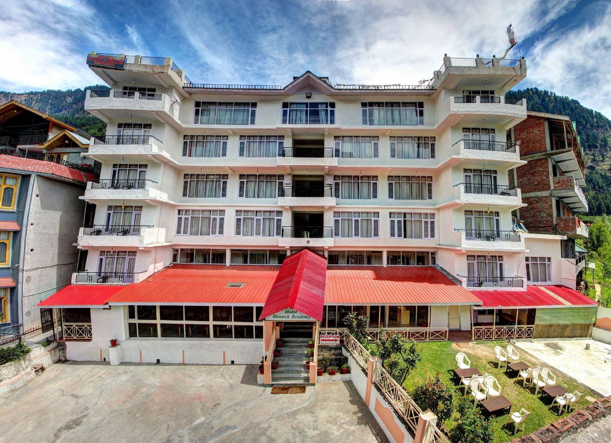 Hotel Monarch Residency Manāli Εξωτερικό φωτογραφία