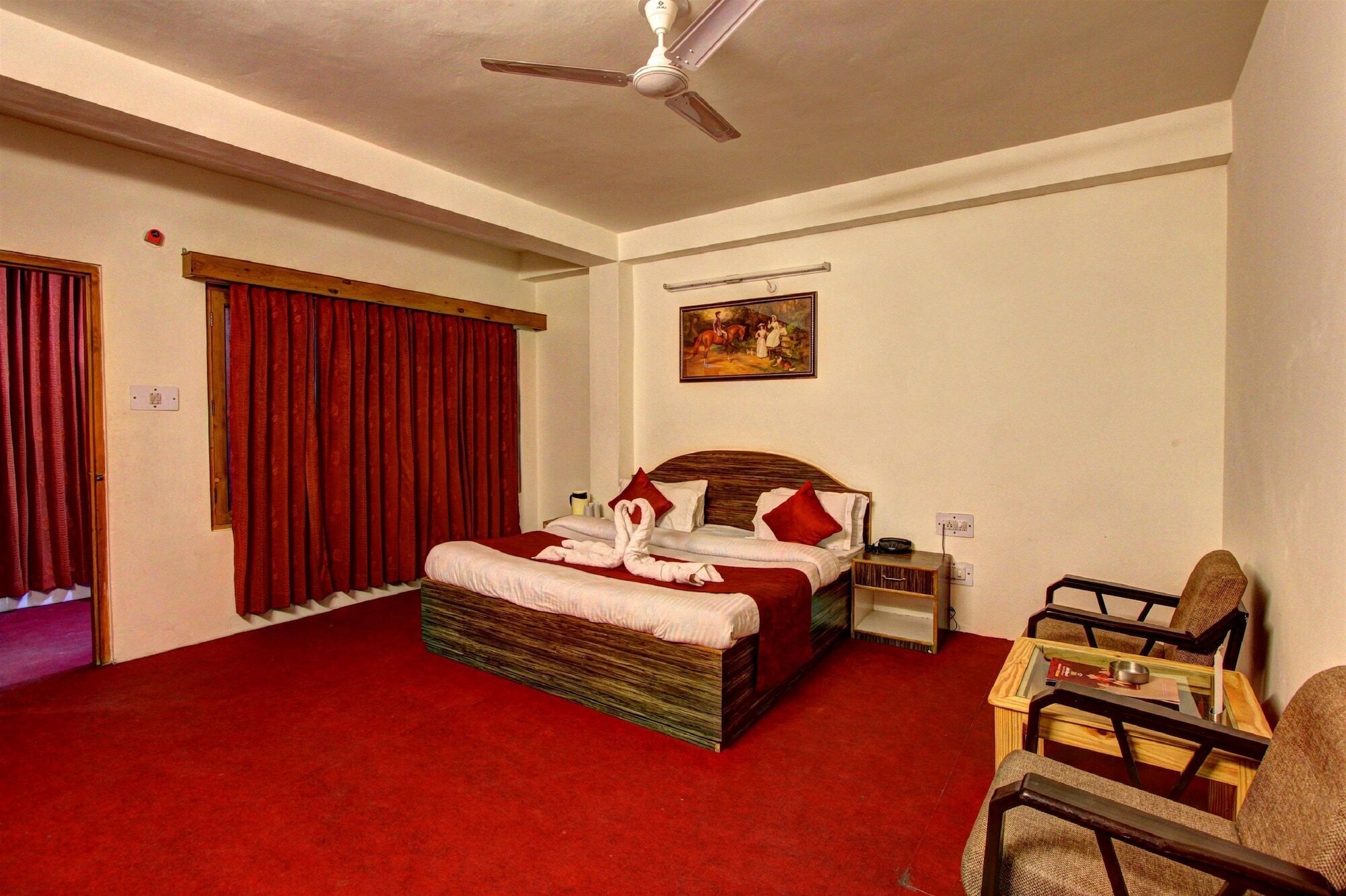 Hotel Monarch Residency Manāli Εξωτερικό φωτογραφία